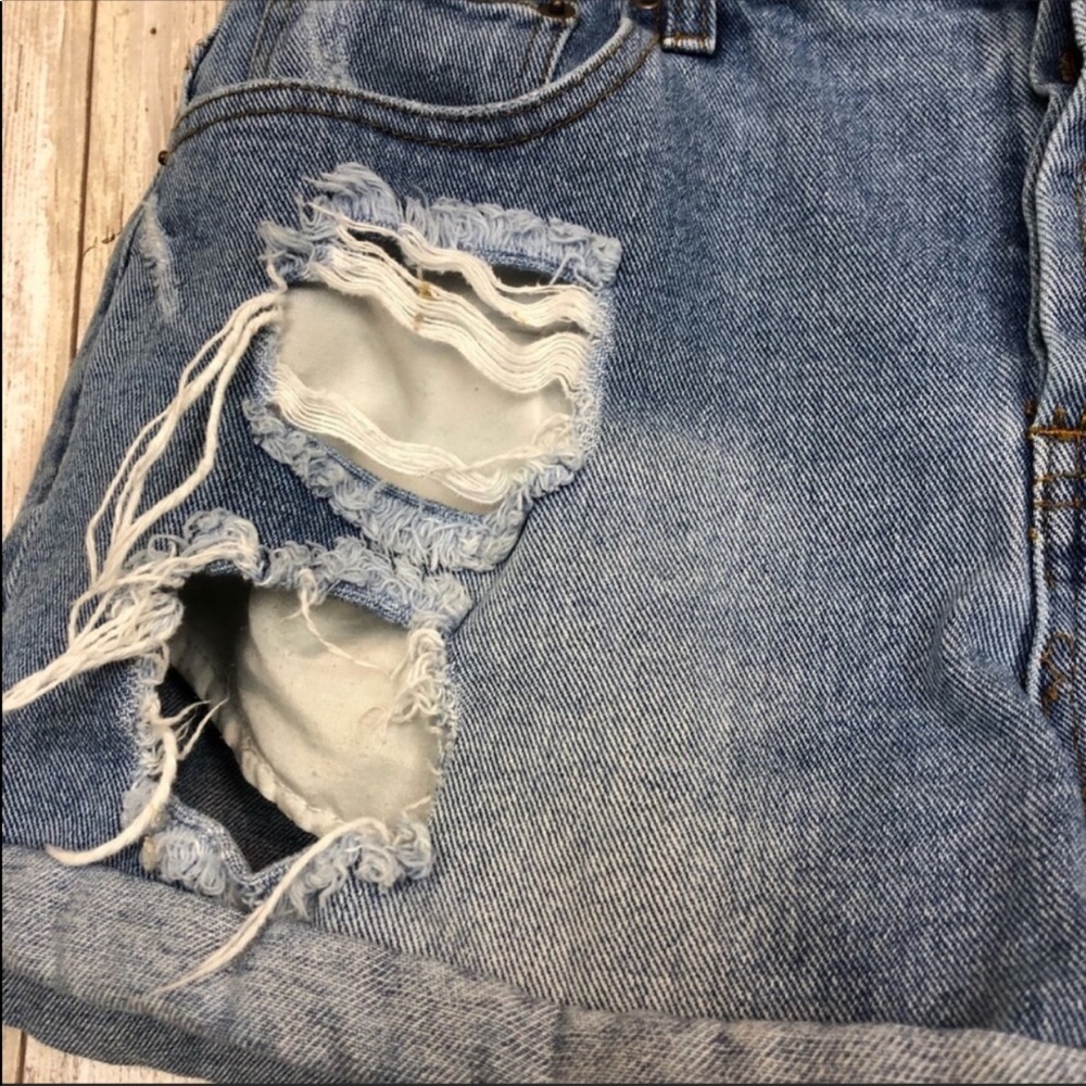 Forever 21 Denim Short Blue Distressed Destroyed - Picture 2 of 8